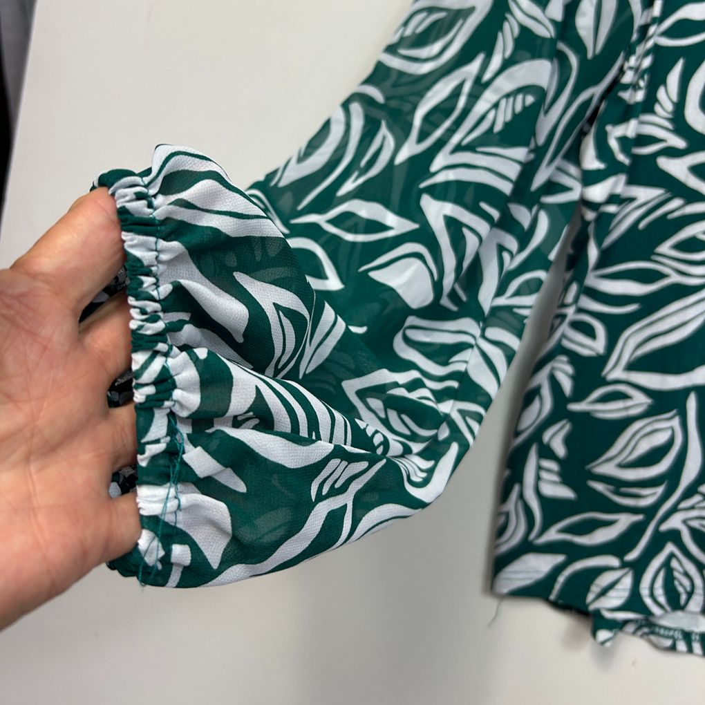 Katies Green & White Leaf Print Long Sleeve Blouse - Size 2XL