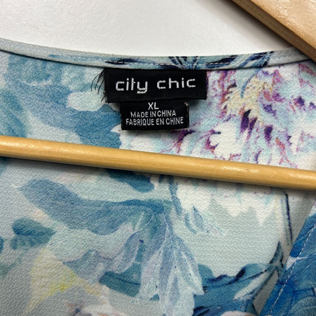 City Chic Blue Floral Wrap Top - Size 22/XL