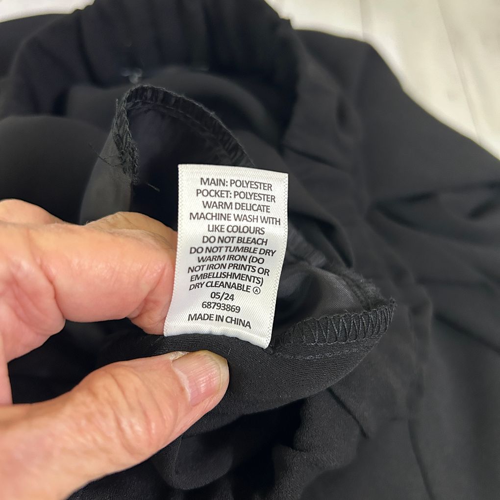 Target Curve Black Cropped Pants - Size 24