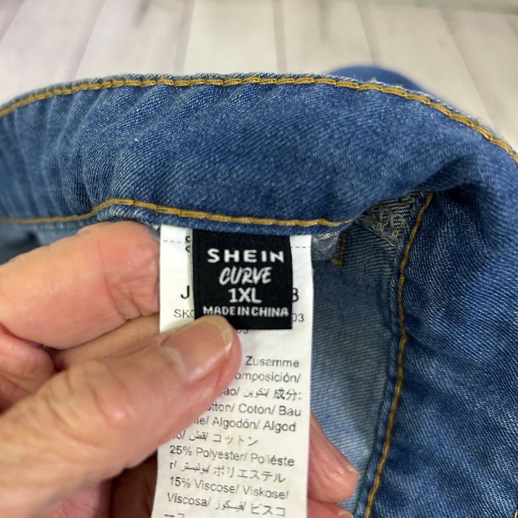 Shein Blue Denim Skirt - Size 1XL