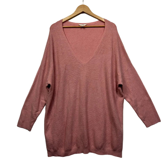 Mauve long sleeve V-neck sweater front view