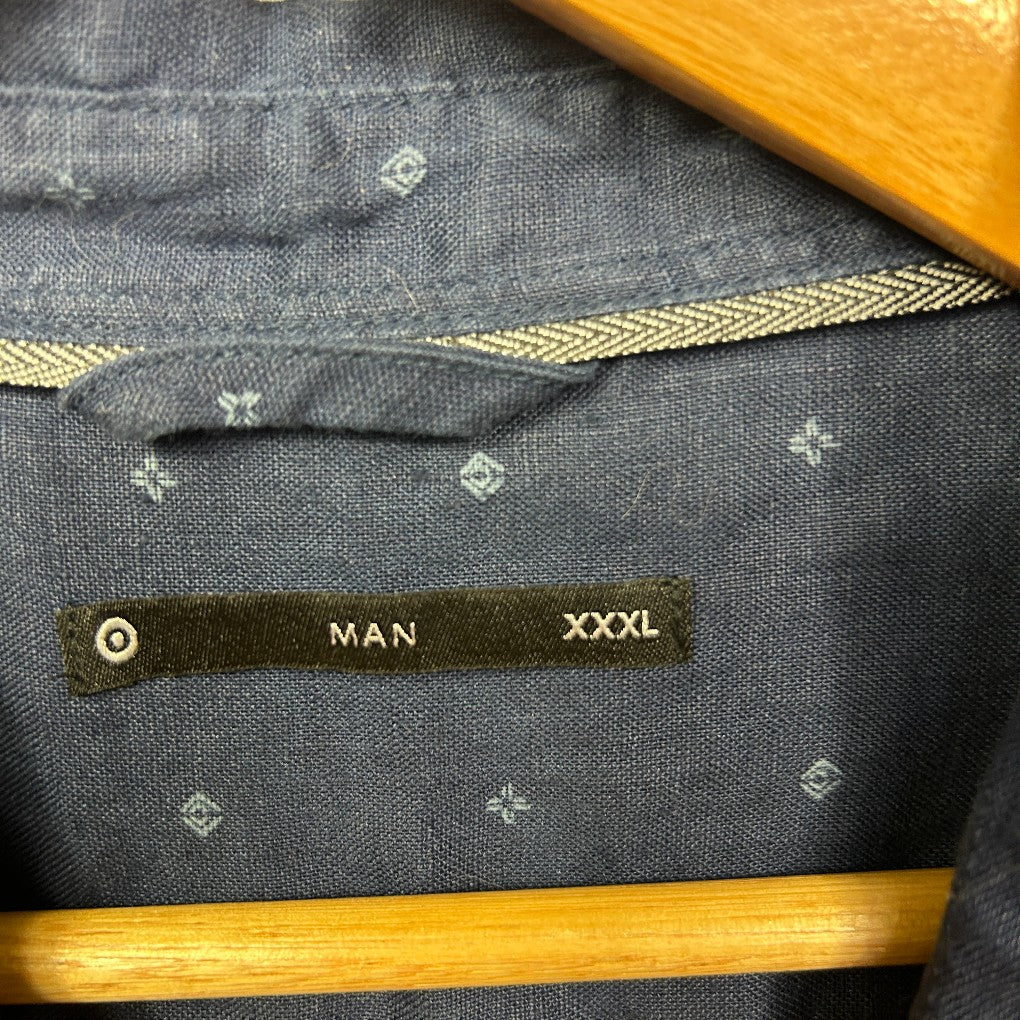 Man Navy Shirt - Size XXXL