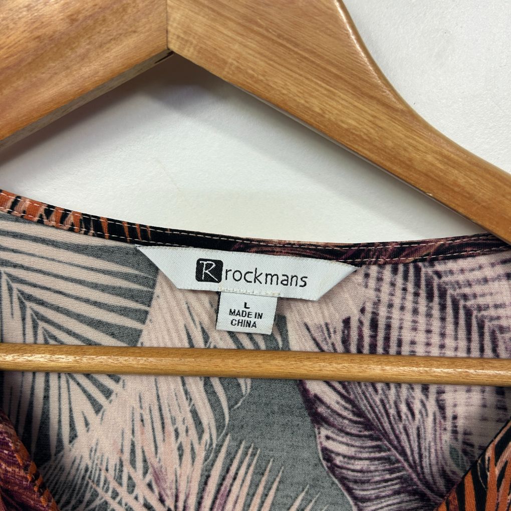 Multicolored floral patterned top label view