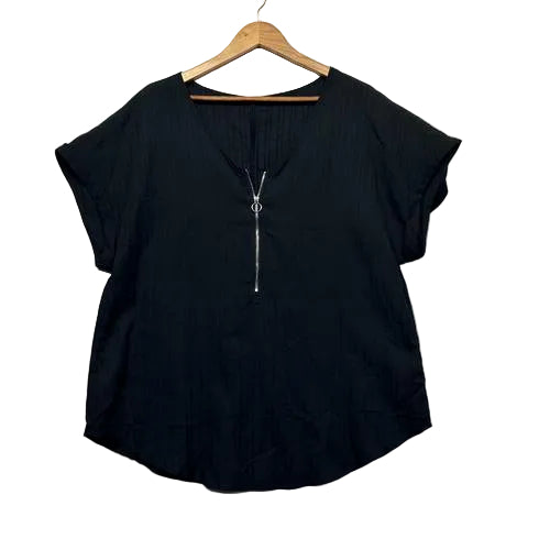 Shein Curve Black Textured Zip-Front Blouse - Size 1XL