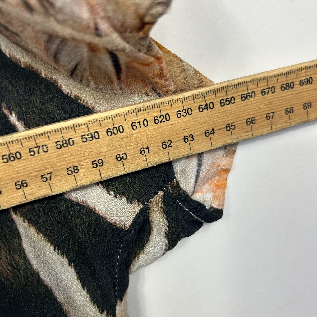 Casual Garment - Size Unknown