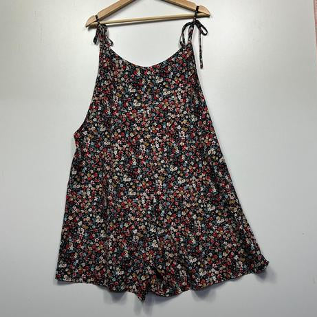 Shein Curve Black Floral Ditsy Print Playsuit - Size 3XL