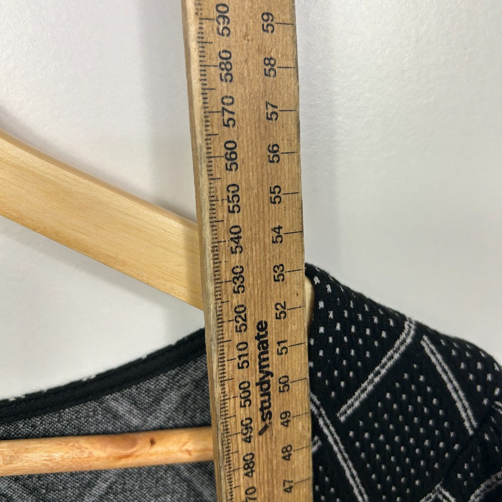 Casual Garment - Size Unknown