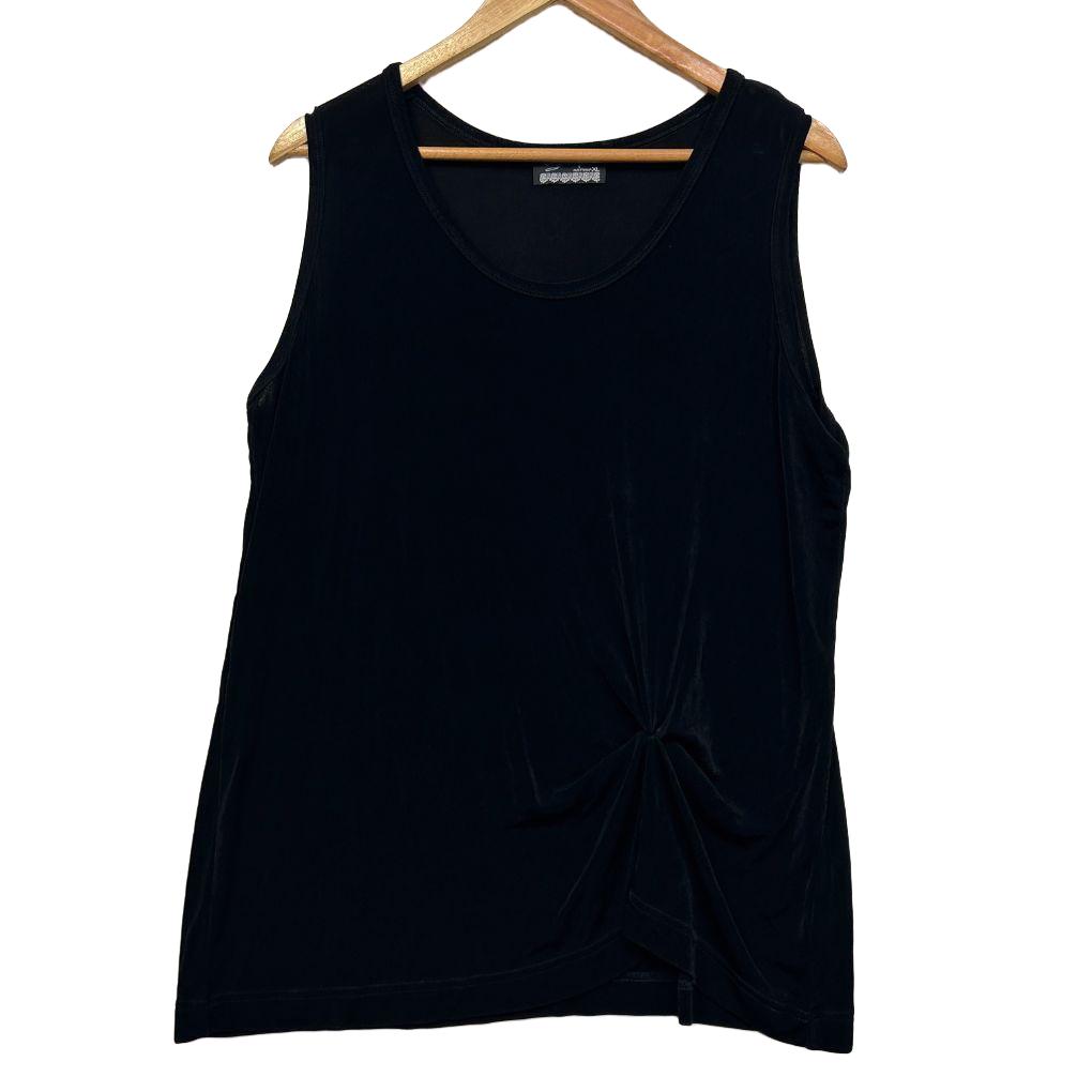 Black sleeveless tank top front view
