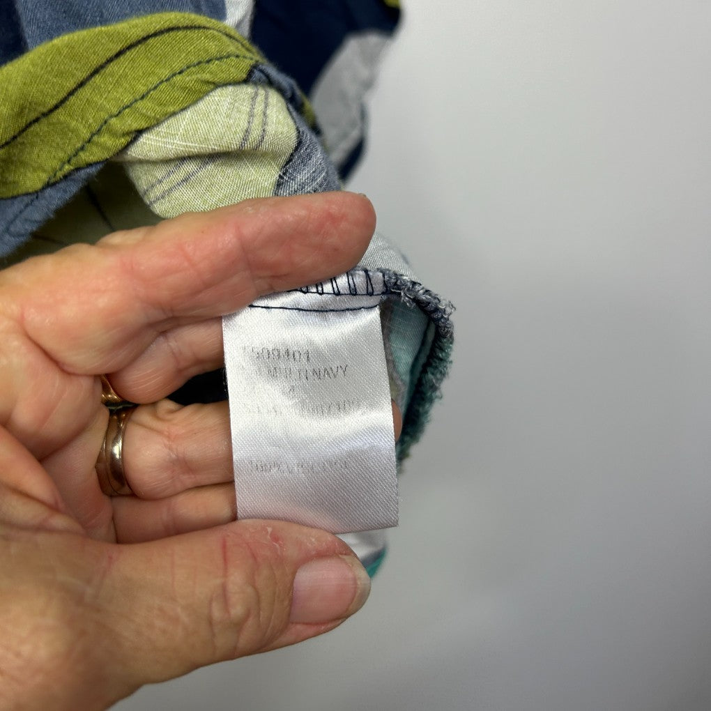 Grey fabric label detail view