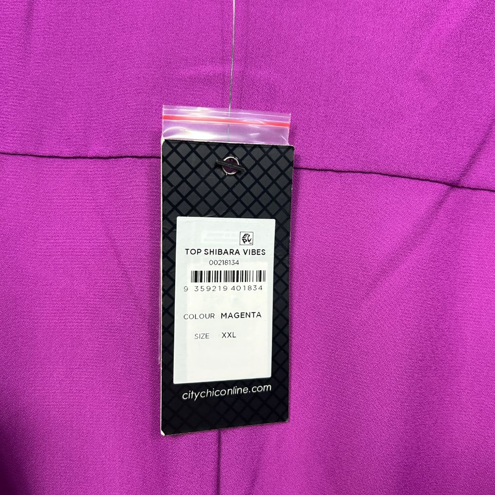Magenta top label detail view