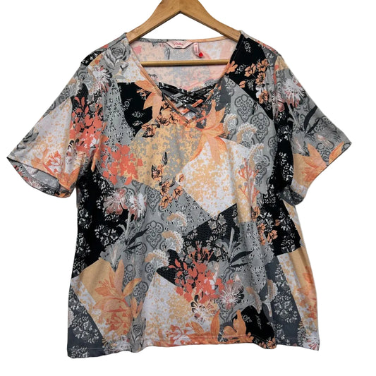 Multicolour floral print short sleeve top front view