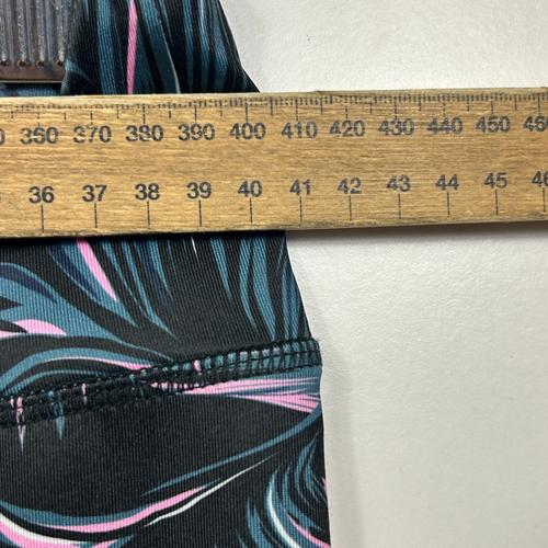 Mix Black Tropical Palm Print Cropped Leggings - Size XL