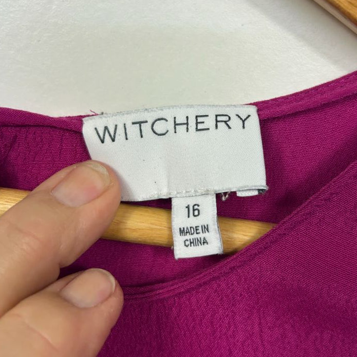 Witchery magenta top label detail view