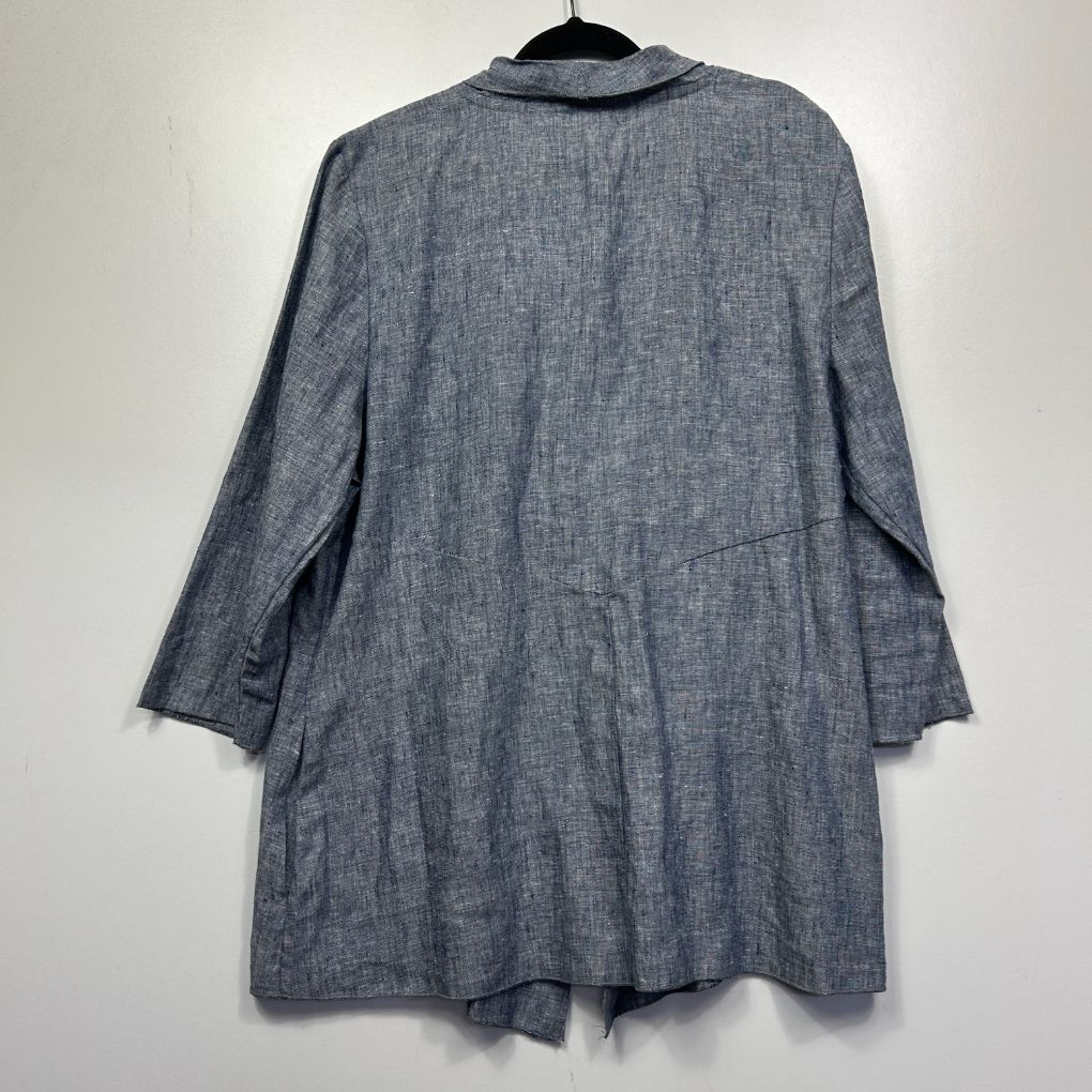 Blue chambray shirt back view