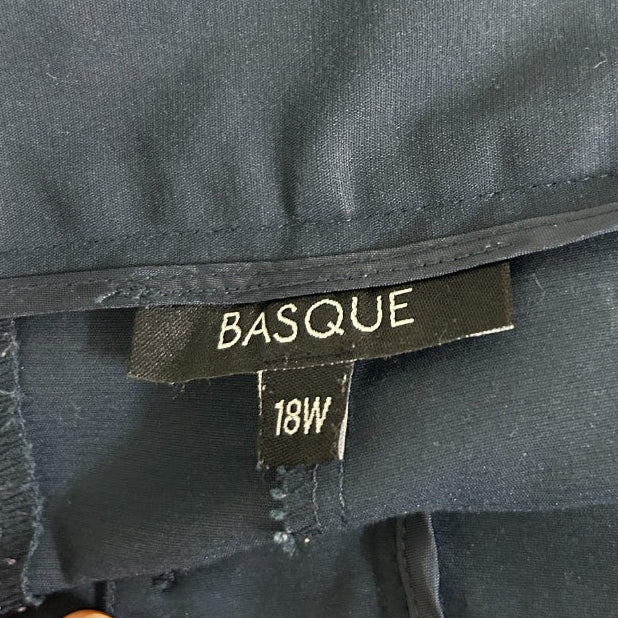 Dark grey pants label detail view