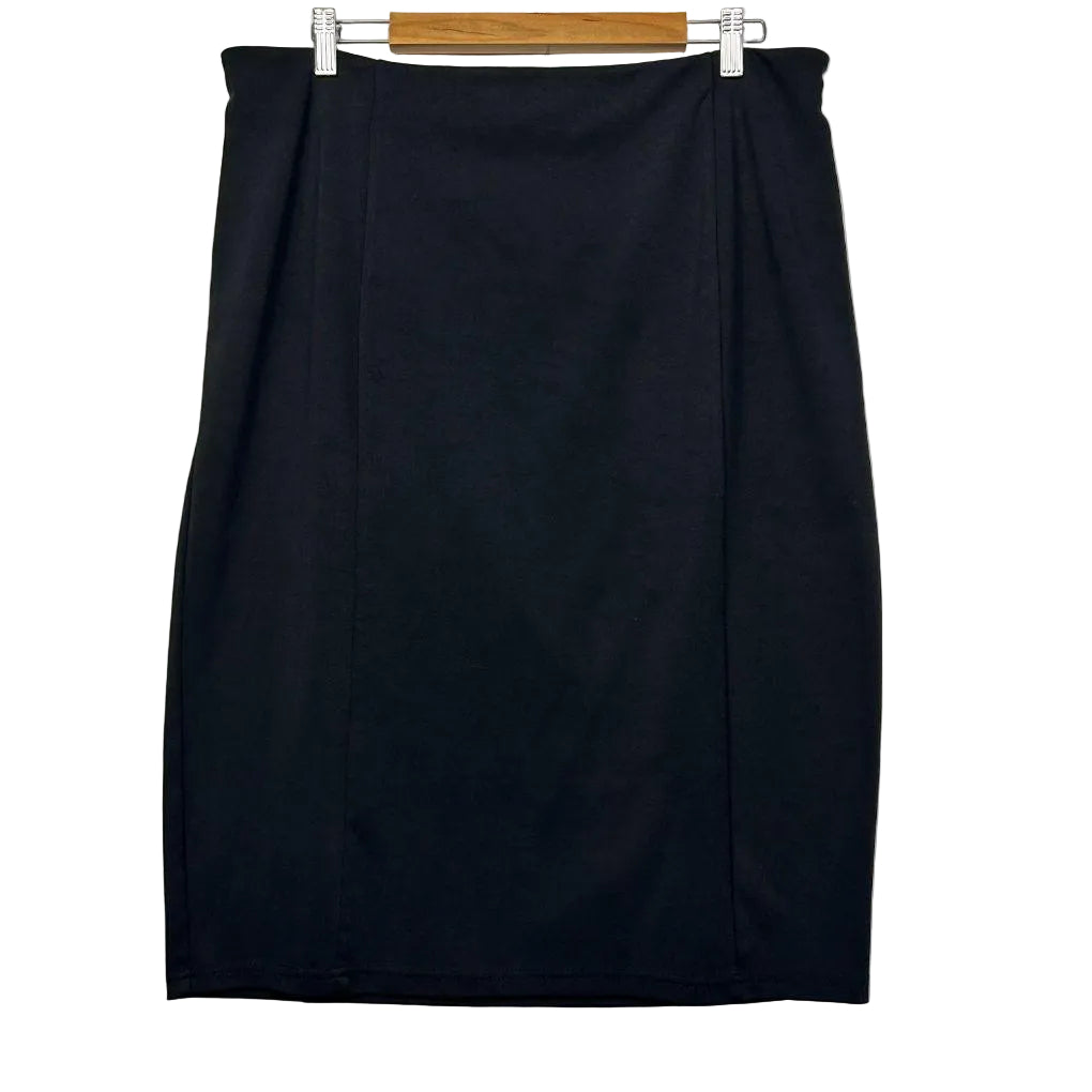 Atmos & Here Black Skirt - Size 20