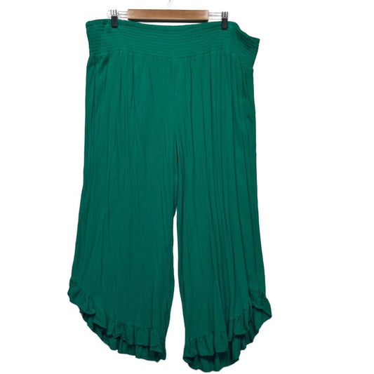 Beme Green Pleated Culottes Cropped Pants - Size 22