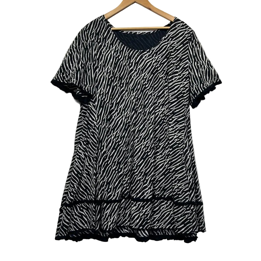 Black and White Zebra Print Cotton Top - Size 16/18