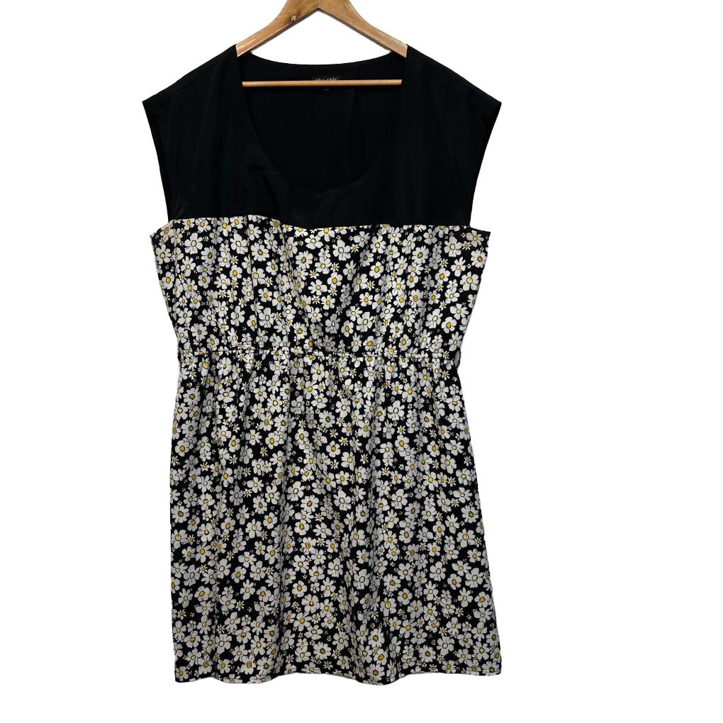 City Chic Black Floral Dress - Size 18/M