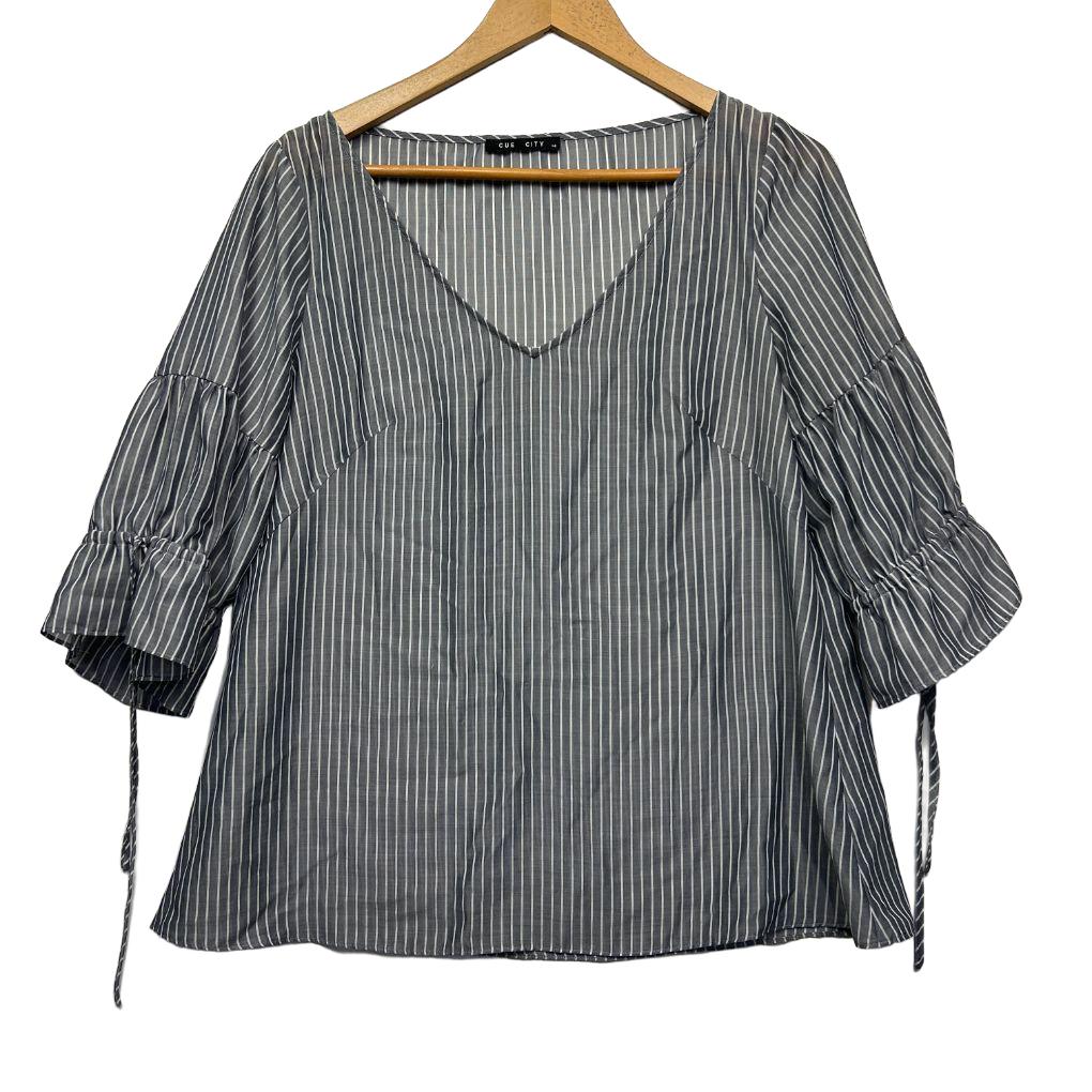 Cue City Grey Stripe Top - Size 14