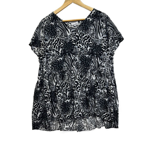Curvaceous Black Top - Size 16/S