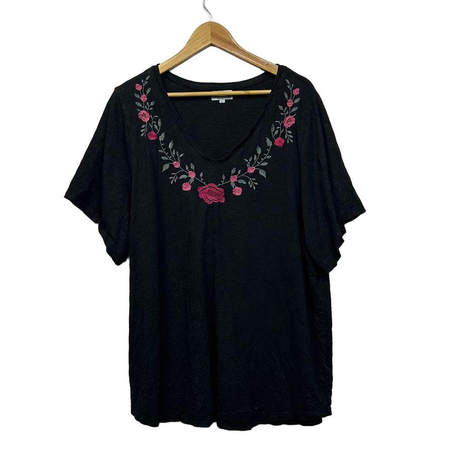 Curvaceous Embroidered Cotton Top - Size L
