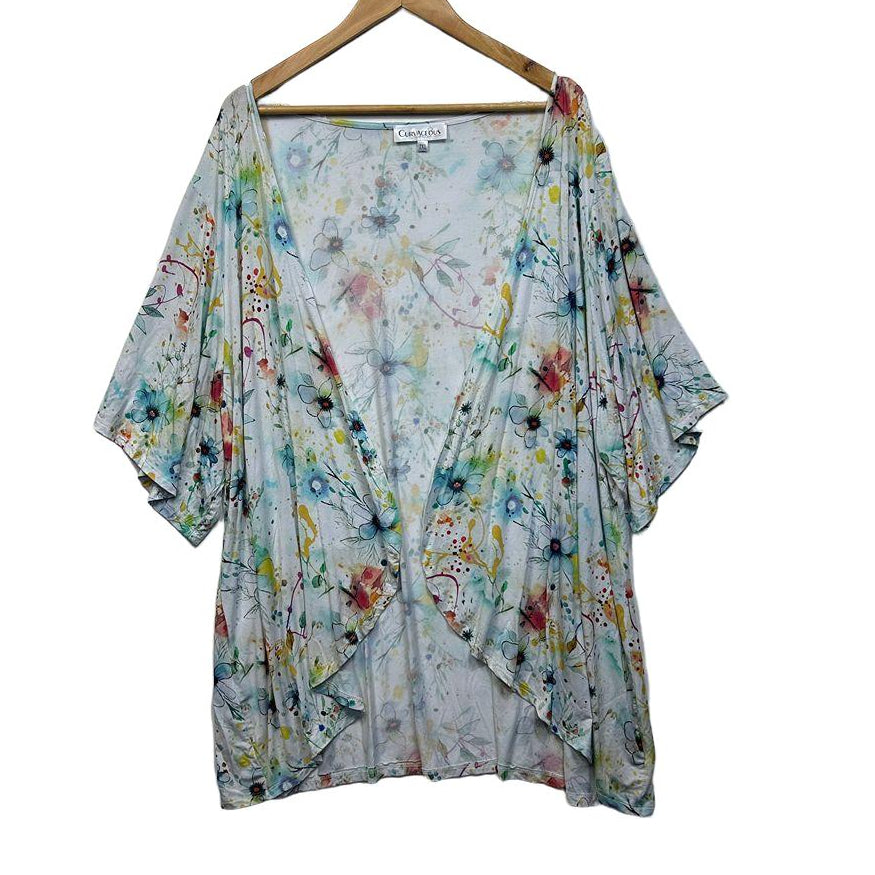 Curvaceous White Kimono - Size 20/22