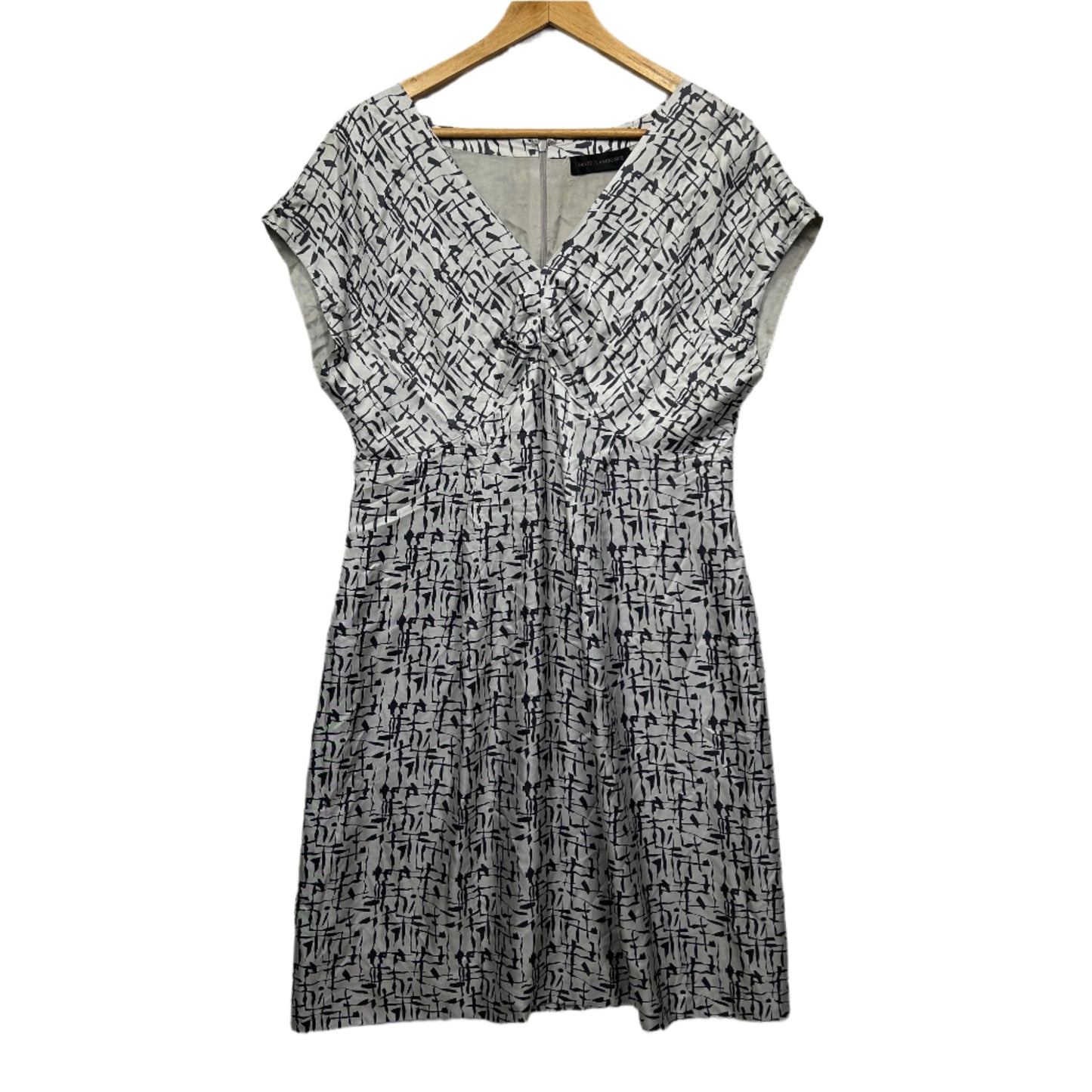 David Lawrence Silk Dress Size 14 White Grey Short Sleeve