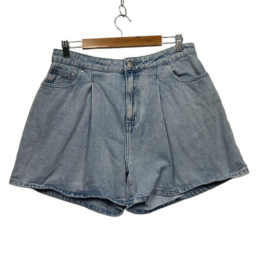 Decjuba Light Wash Denim Cotton Shorts - Size 16