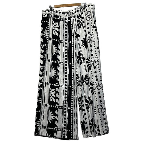 Ed.it.ed Black and White Plus Size Pants - Size 20