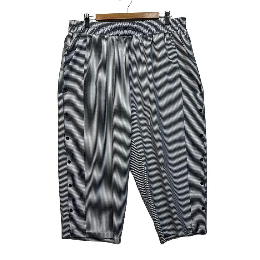 Cropped Grey Striped Pants - Size 2XL