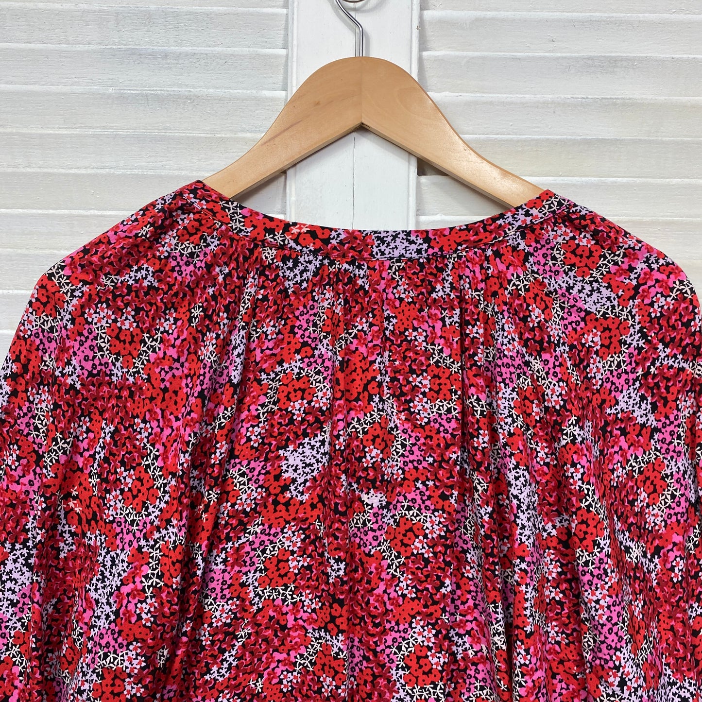 Virtuelle Top Size 16 Plus Multicoloured Floral Long Sleeve