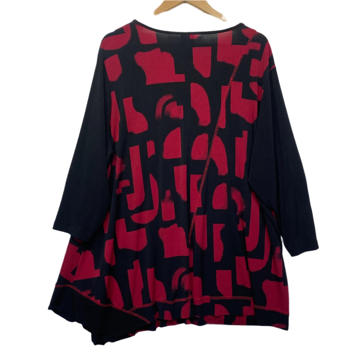 Taking Shape Tunic Top Size 20 Large Long Sleeve Red Black