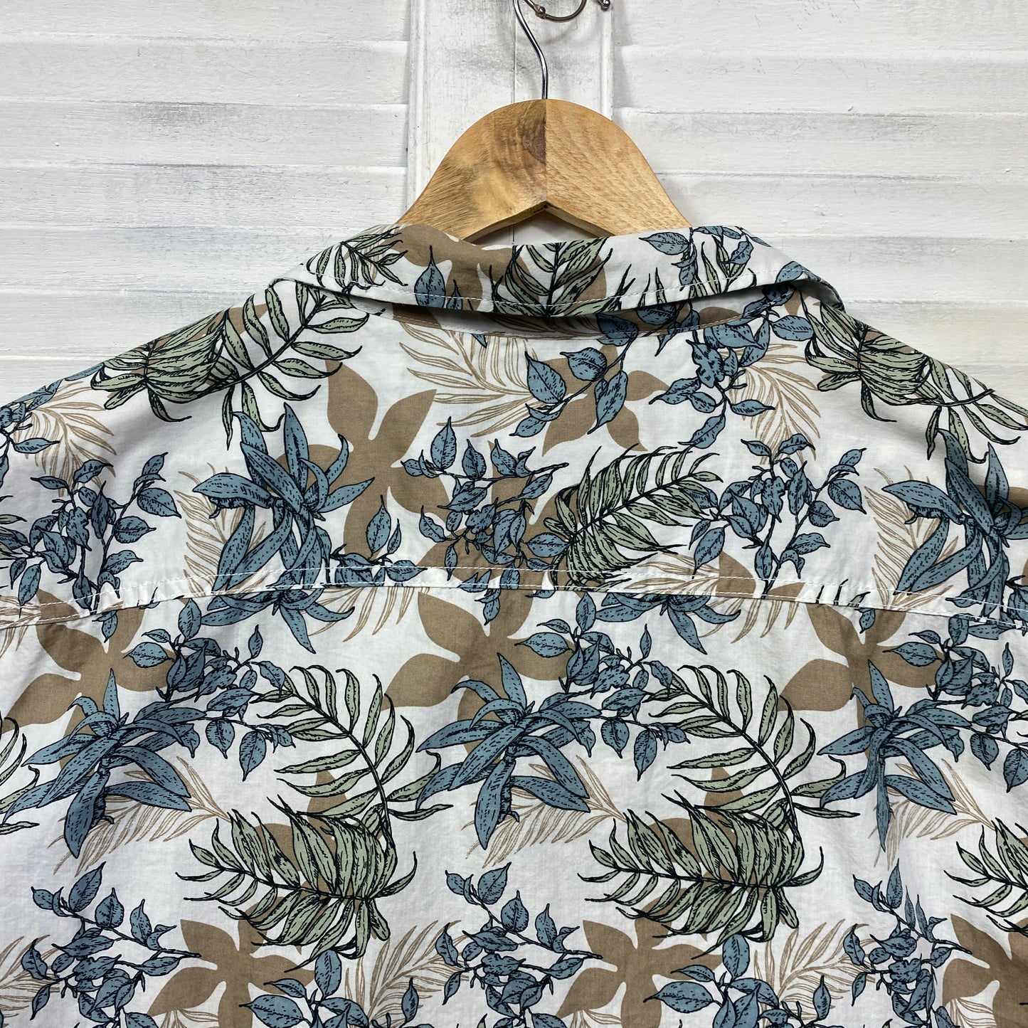 Big Joe Mens Shirt Size 4XL Short Sleeve Floral Tropical