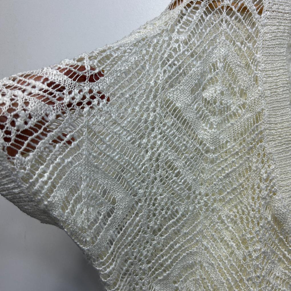 Beme White Crochet Top - Size 20/L