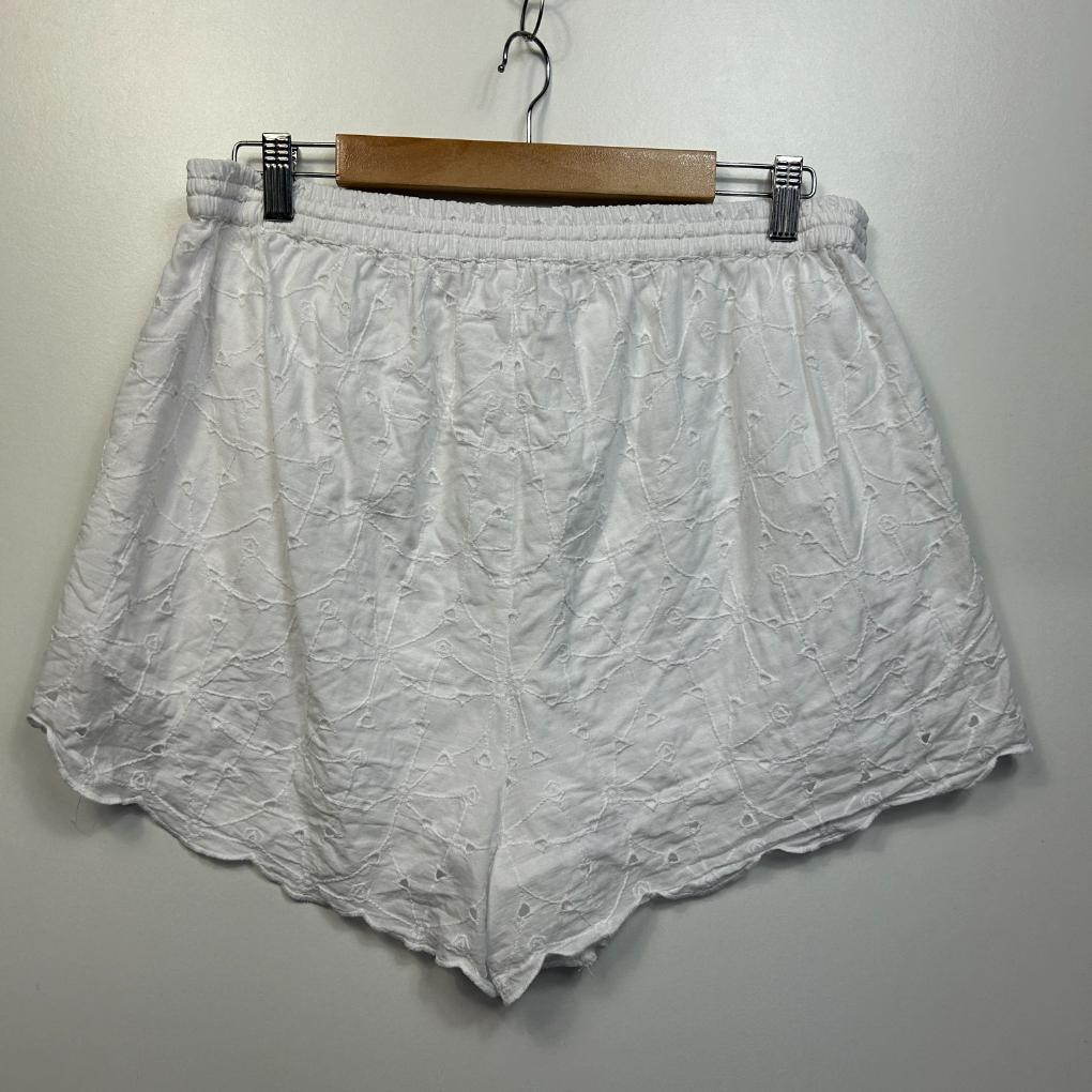 Target White Cotton Broderie Set Top - Size 16