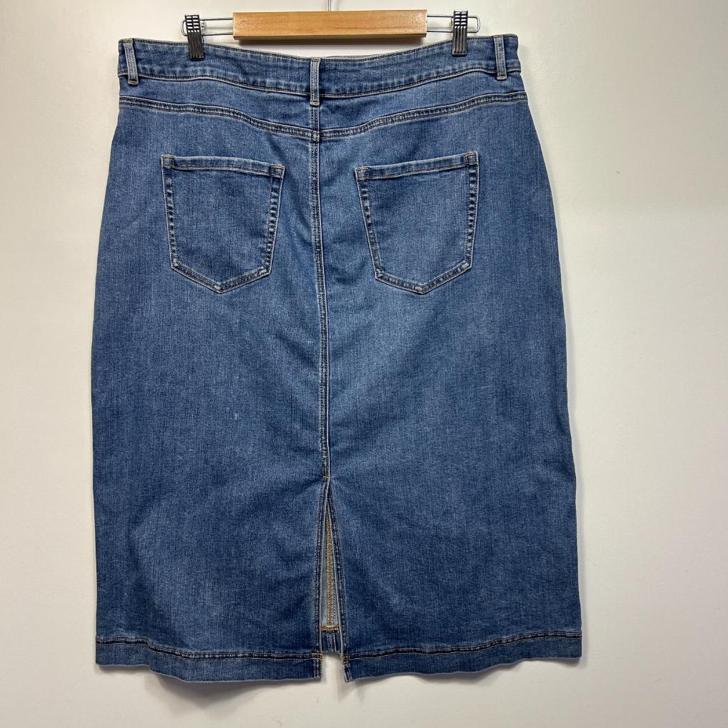 Sussan Blue Denim Skirt - Size 18