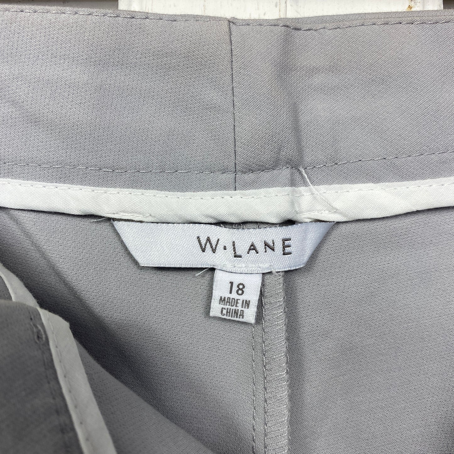 W Lane Shorts Size 18 Grey Pockets Zip Fly