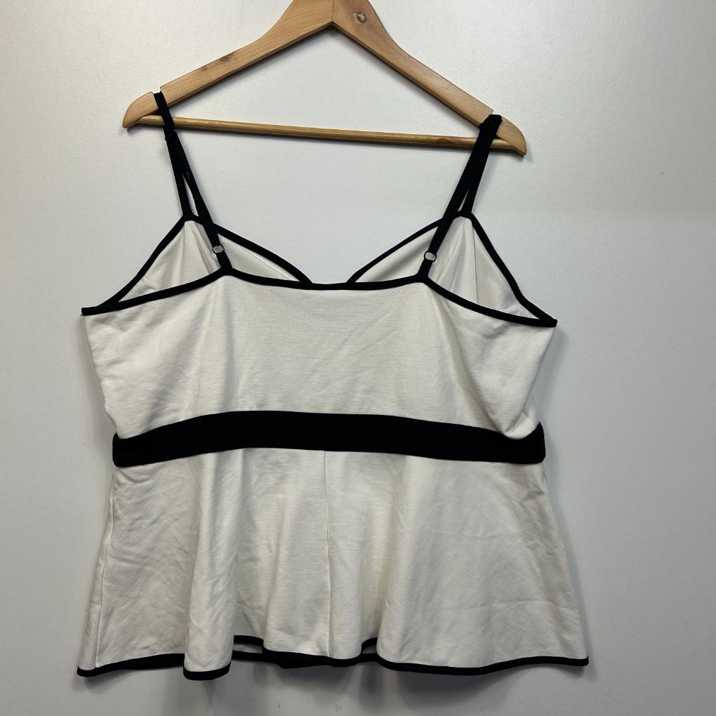 City Chic White Top - Size 20/L
