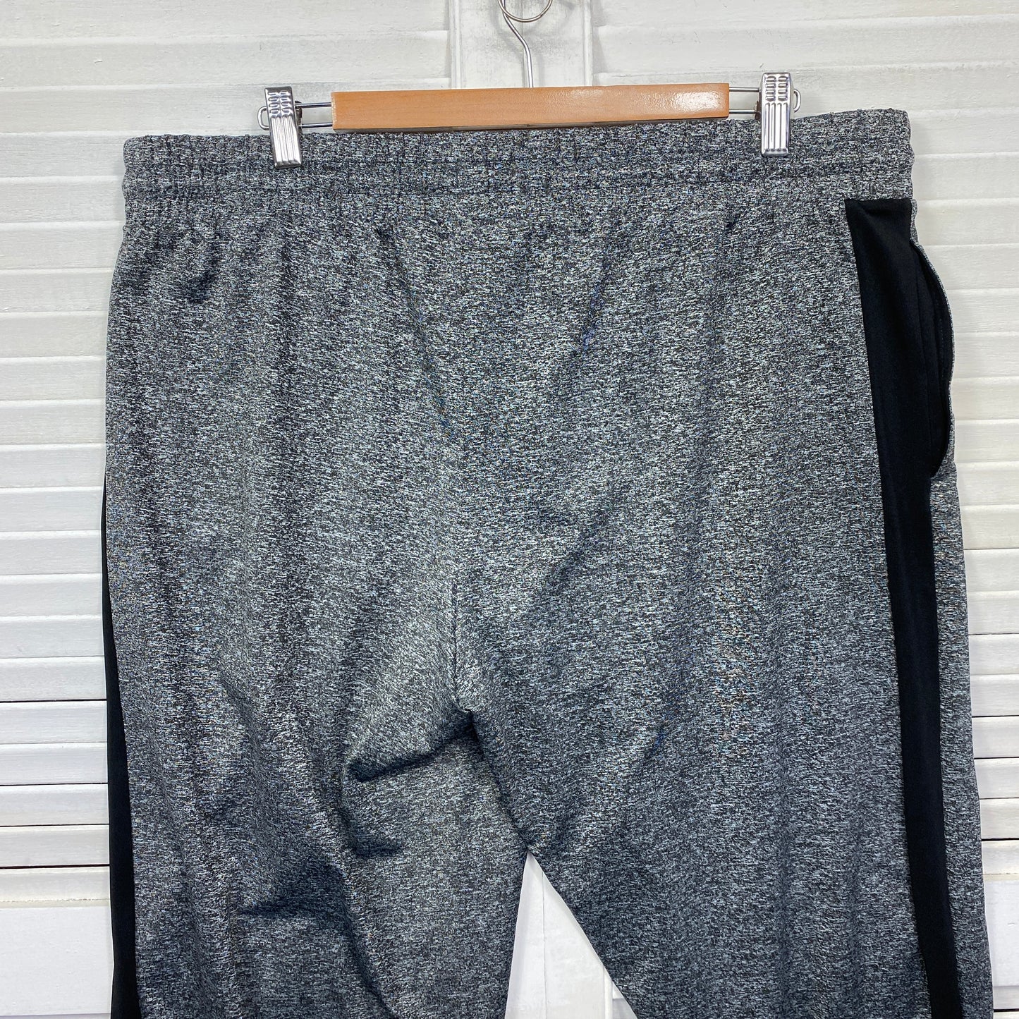 Avella Copped Pants Size 16 Grey Casual Activewear Pocket