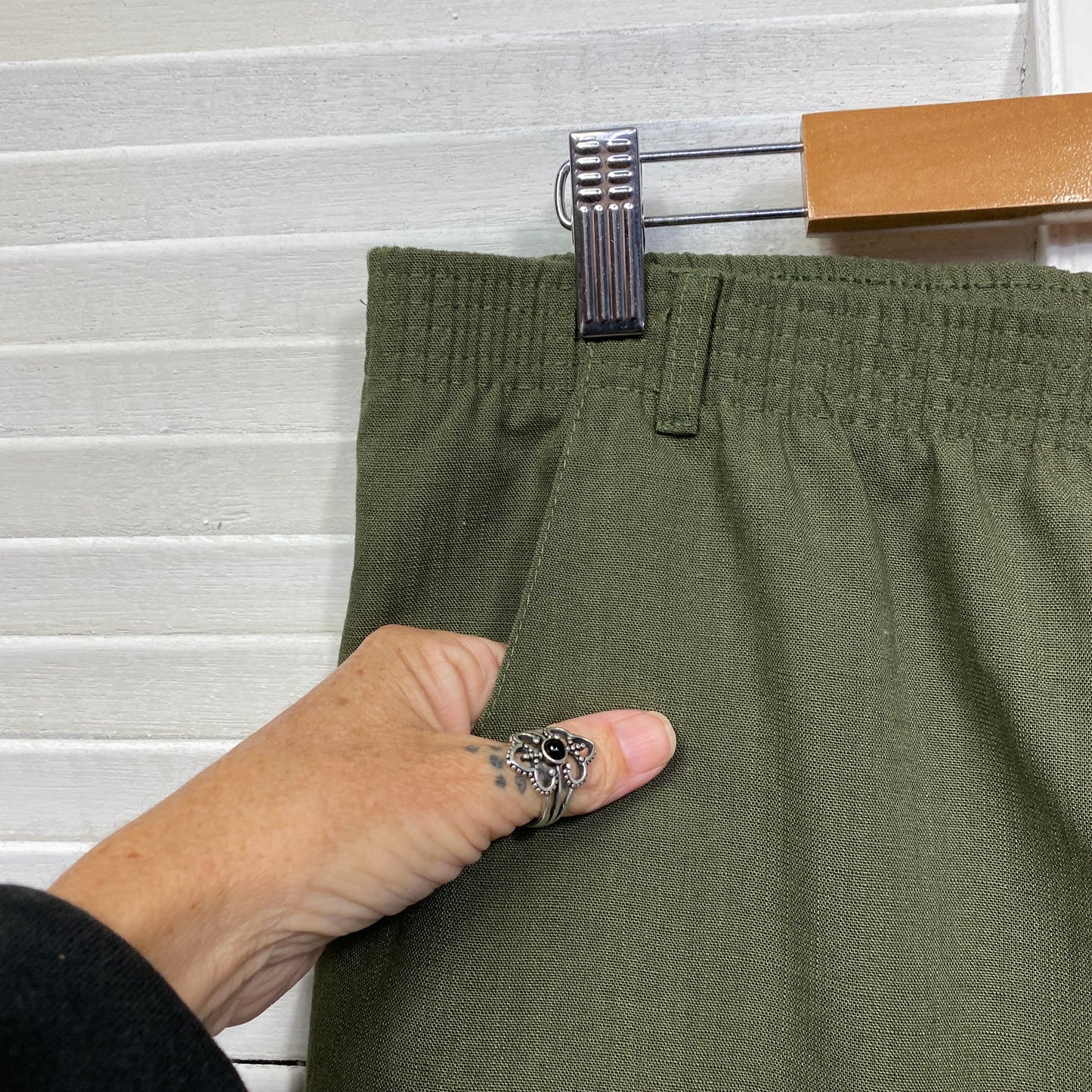 Millers Pants Size 16 Green Pockets Elastic Waist New