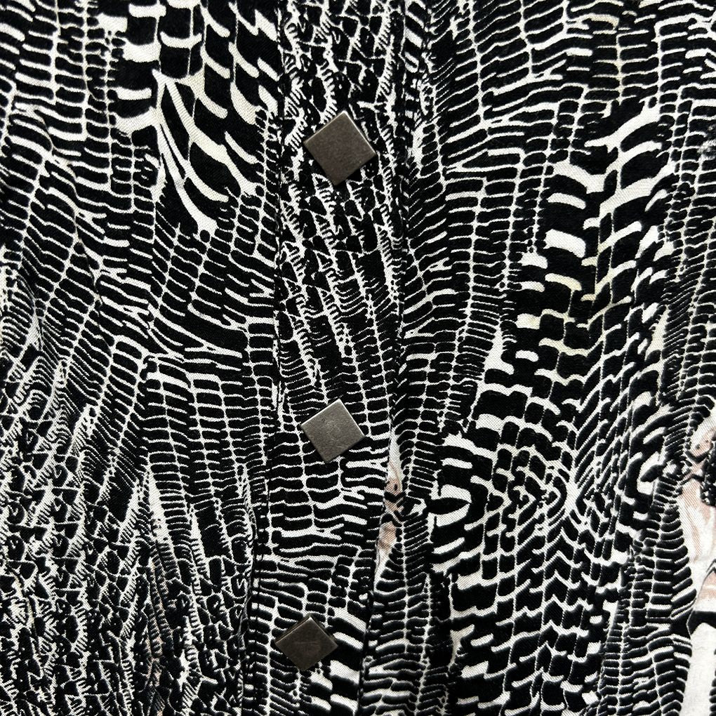 Black and White Print Top - Size 22/24