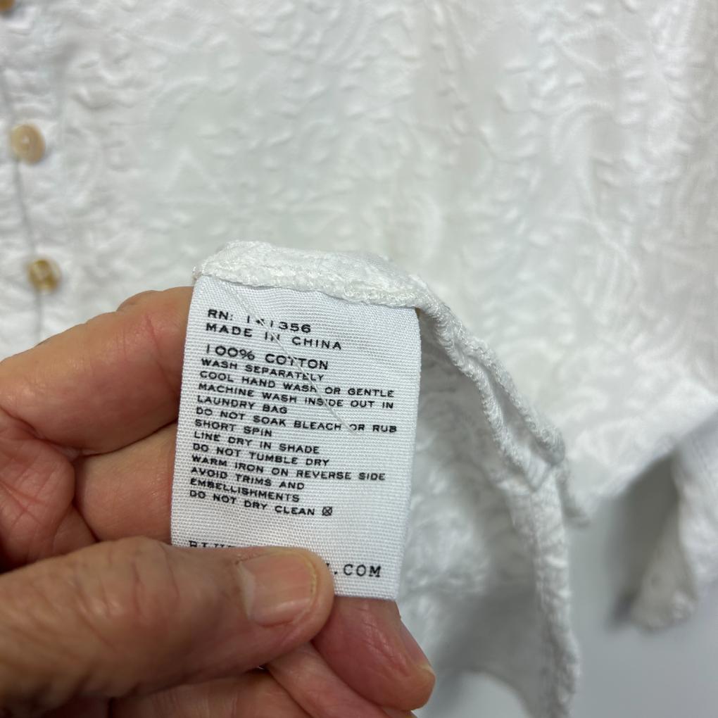 Blue Illusion White Cotton Top - Size 2L/16/18