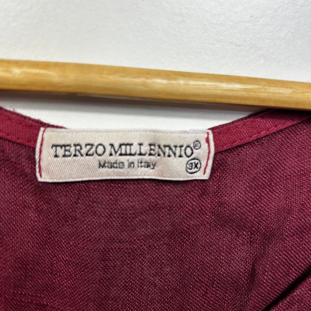 Terzo Millennio Italian Burgundy Linen Top - Size 3X