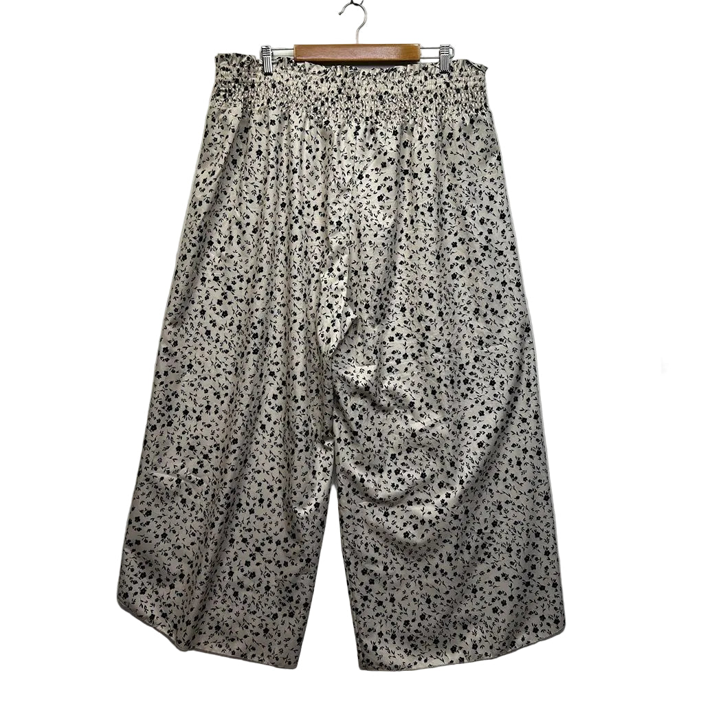 Shein White Floral Pants - Size 4XL