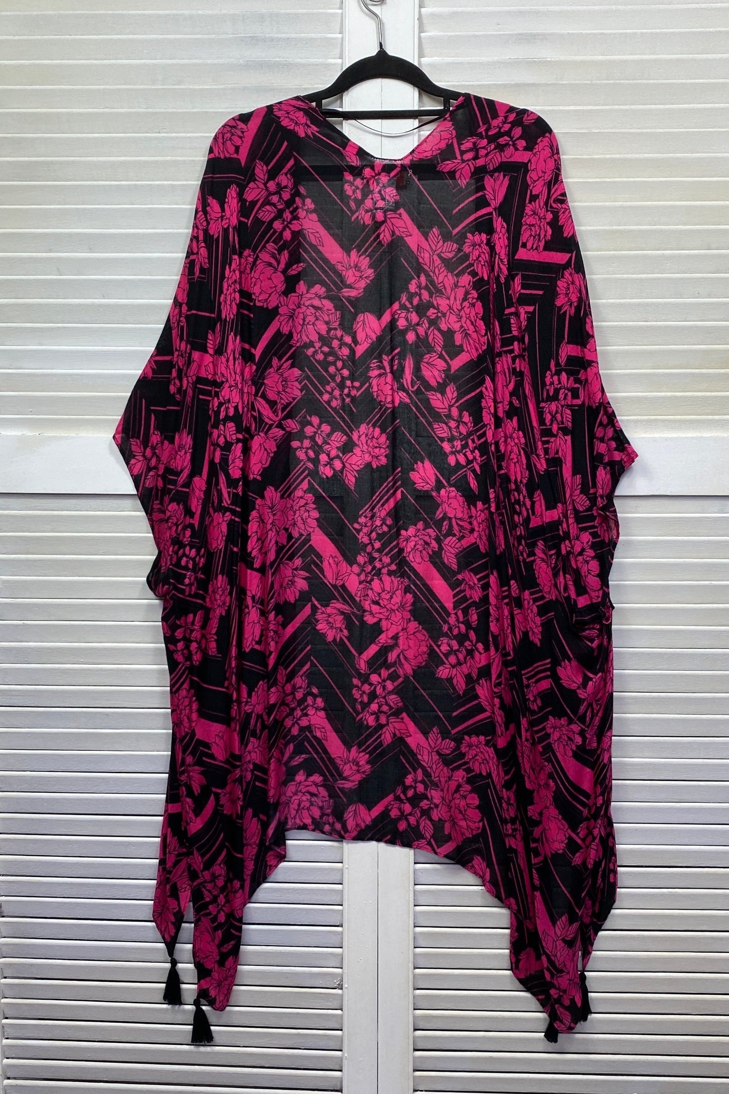 Millers Duster Jacket Top One Size Black Pink Floral Kimono New