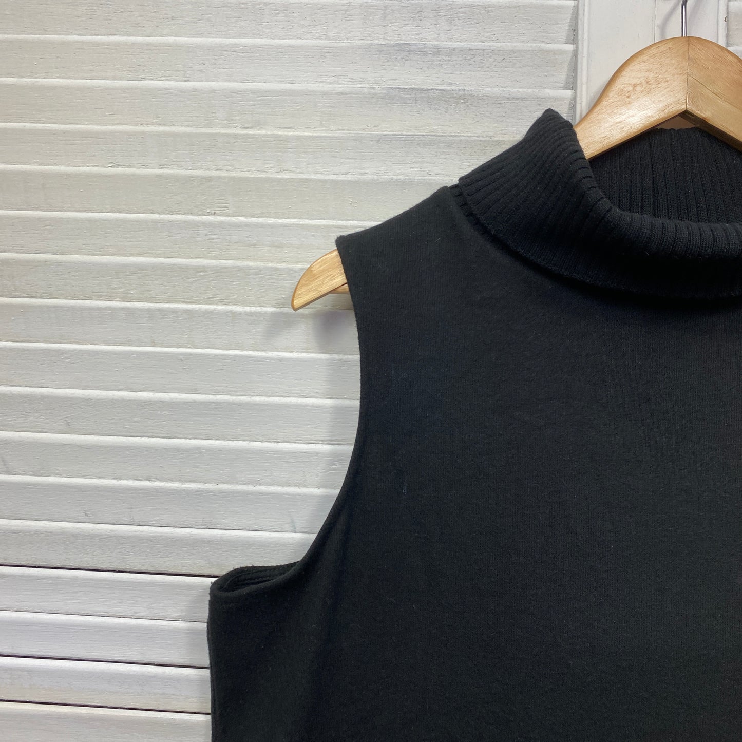 Anko Top Size 16 Sleeveless Tank Knit Turtleneck