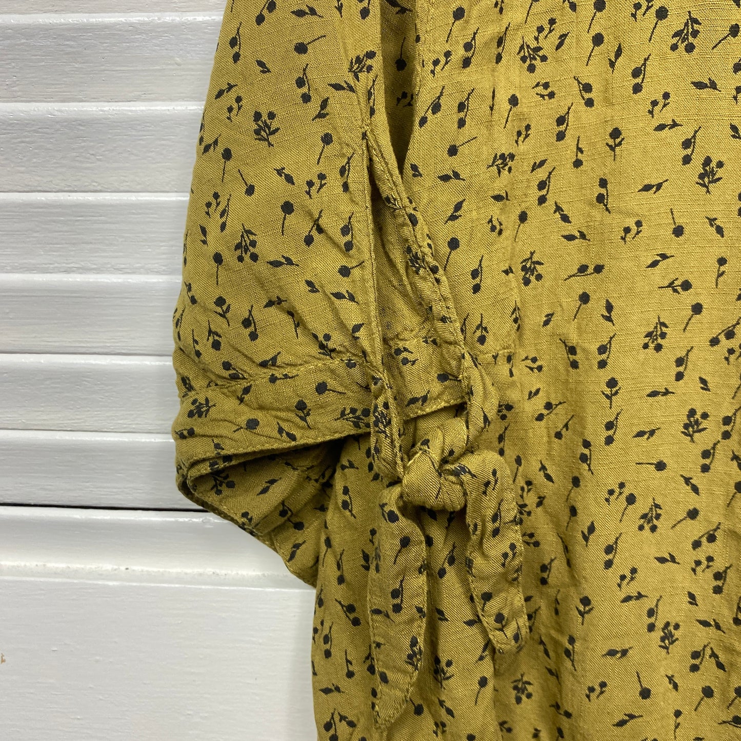 Anko Top Size 18 Olive Black Floral Button Up Viscose