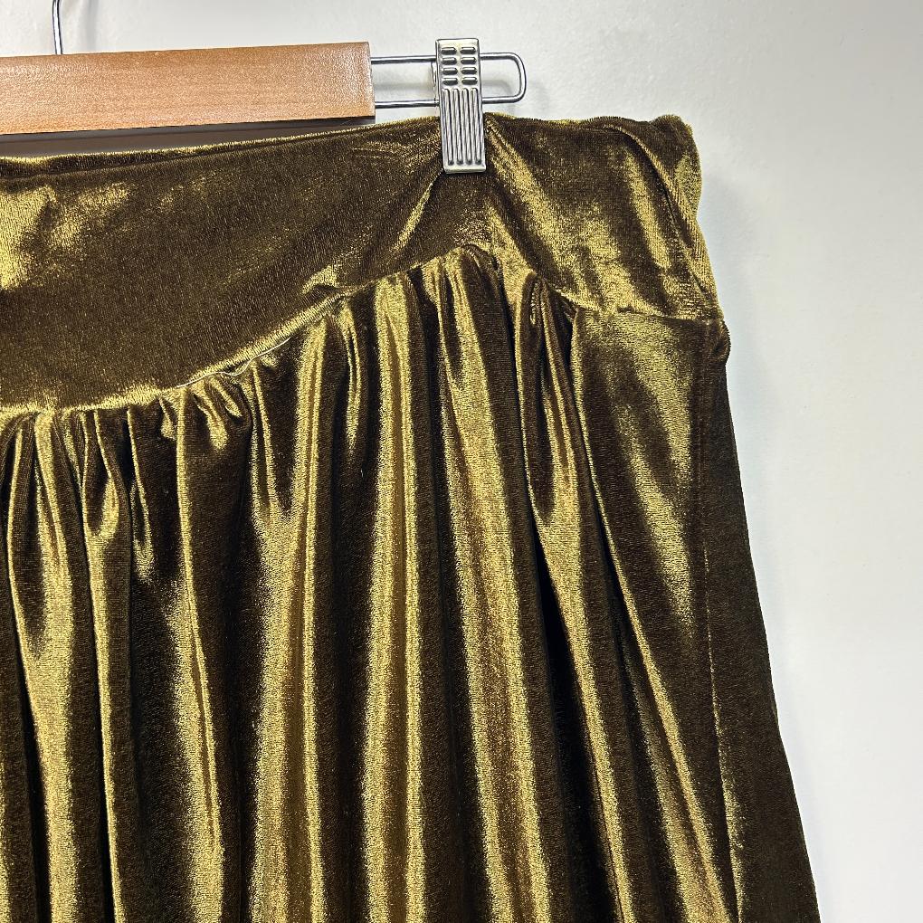Handmade Olive Velvet Skirt - Size 18/20