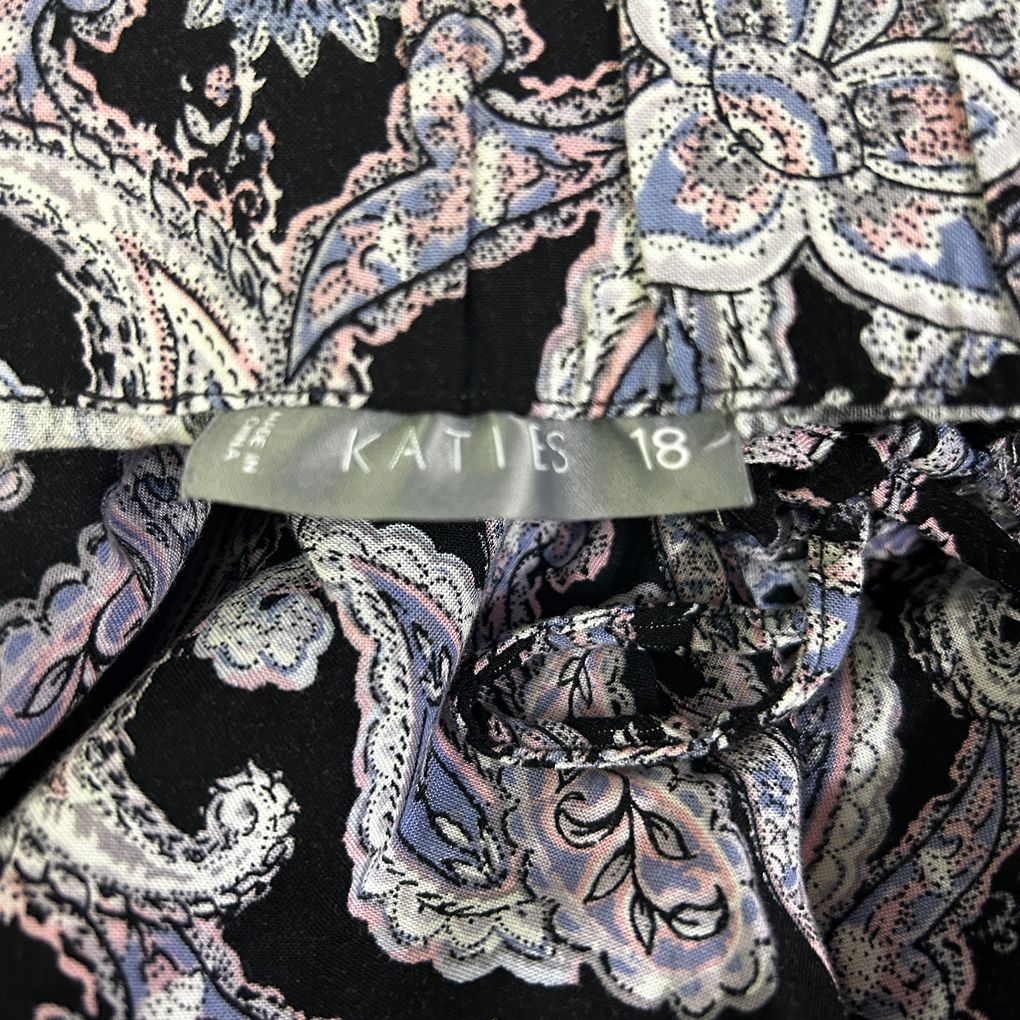 Katies Black Paisley Skirt - Size 18
